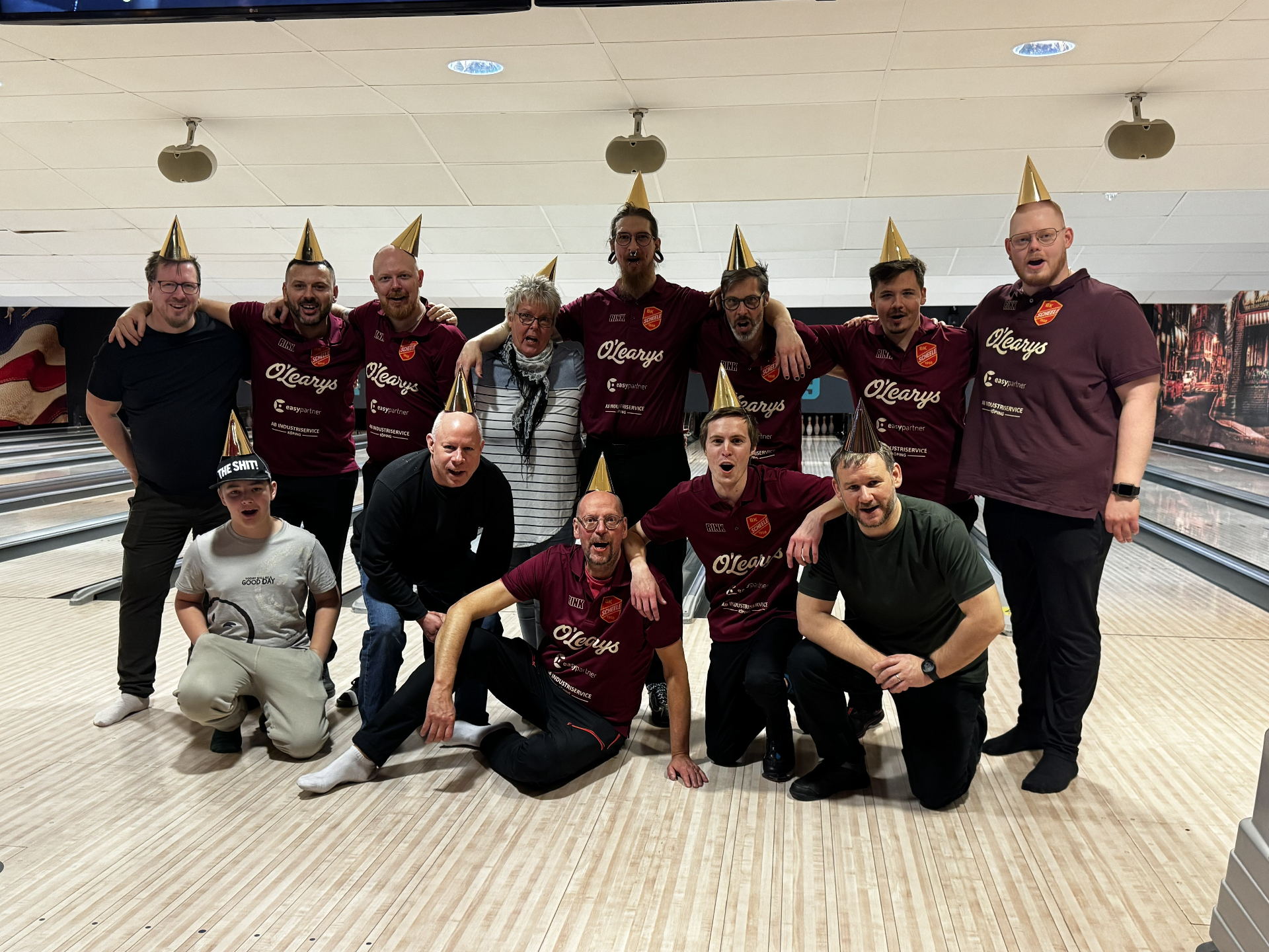 BK Scheeles lag samlat i bowlinghallen